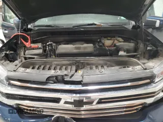 2022 Chevrolet Silverado 1500 High Country with VIN 1GCUYHED4NZ235024, listed as a Copart auction lot 87676305 with 44,990 mi miles and Salvage Title. Bid and sale history available at DreamBid. Image 13.