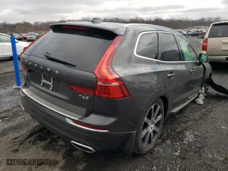 2018 Volvo XC60 Inscription with VIN YV4A22RL7J1002005, listed as a Copart auction lot 35442712 with 48,751 mi miles. Bid and sale history available at carsss.com. Image 4.