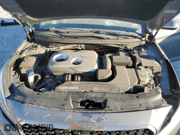 2017 Hyundai Sonata Hybrid SE with VIN KMHE24L39HA064181, listed as a Copart auction lot 82154673 with 84,134 mi miles. Bid and sale history available at carsss.com. Image 11.