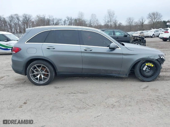 2021 Mercedes-Benz GLC with VIN W1N0G8EB9MF957419, listed as a IAAI auction lot 41579950 with 60,558 mi miles. Bid and sale history available at carsss.com. Image 13.