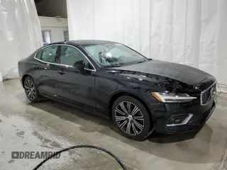 2019 Volvo S60 Inscription with VIN 7JRA22TL6KG012049, listed as a Copart auction lot 67319464 with 49,990 mi miles and Salvage Title. Bid and sale history available at carsss.com. Image 4.