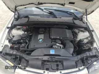 2008 BMW 1 Series 135i with VIN WBAUN93588VF54691, listed as a Copart auction lot 60436025 with 102,269 mi miles and Clean title. Bid and sale history available at DreamBid. Image 11.