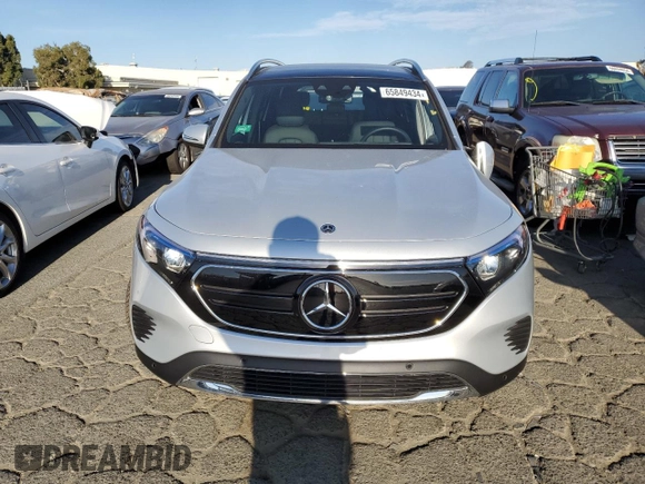 2023 Mercedes-Benz EQB 300 z VIN W1N9M0KB8PN068675, wystawiony jako Copart lot #65849434 z przebiegiem 3 022 mil mil oraz Szkoda całkowita • Salvage title. Historia ofert i sprzedaży dostępna na DreamBid. Obrazek 5.