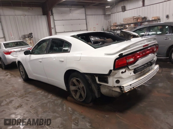 2013 Dodge Charger SE with VIN 2C3CDXBG2DH726467, listed as a IAAI auction lot 38024398 with 232,387 mi miles and . Bid and sale history available at carsss.com. Image 3.