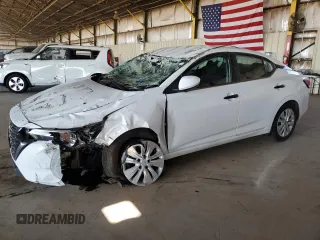 2024 Nissan Sentra S z VIN 3N1AB8BV9RY271926, wystawiony jako Copart lot #57273815 z przebiegiem 71 397 mil mil oraz Szkoda całkowita • Salvage title. Historia ofert i sprzedaży dostępna na DreamBid. Obrazek 1.
