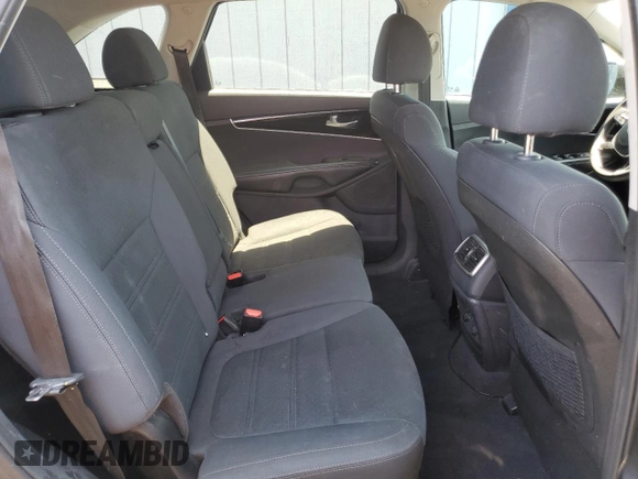 2019 Kia Sorento LX with VIN 5XYPG4A54KG443292, listed as a Copart auction lot 64502715 with 141,287 mi miles and Clean title. Bid and sale history available at DreamBid. Image 11.