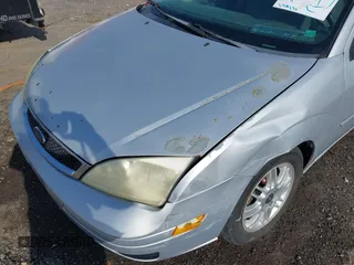2005 Ford Focus S with VIN 1FAFP34N05W257702, listed as a IAAI auction lot 42023161 with 270,136 mi miles and . Bid and sale history available at carsss.com. Image 6.