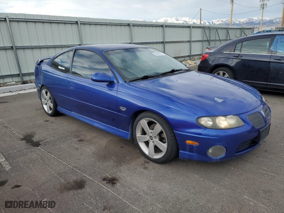 2004 Pontiac GTO with VIN 6G2VX12G04L305804, listed as a Copart auction lot 86404804 with 203,637 mi miles and Salvage Title. Bid and sale history available at carsss.com. Image 4.