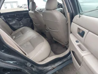 2003 Ford Taurus SEL Deluxe with VIN 1FAHP56S83A243290, listed as a IAAI auction lot 41743609 with 206,399 mi miles. Bid and sale history available at carsss.com. Image 8.