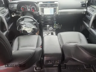 2022 Toyota 4Runner SR5 Premium with VIN JTENU5JR7N5978506, listed as a Copart auction lot 58580865 with 112,793 mi miles and Salvage title. Bid and sale history available at DreamBid. Image 8.