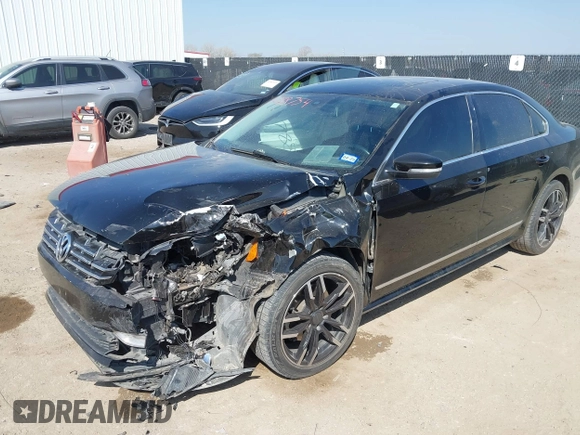 2015 Volkswagen Passat SEL Premium z VIN 1VWCV7A30FC024271, wystawiony jako IAAI lot #41788754 z przebiegiem 108 278 mil mil oraz . Historia ofert i sprzedaży dostępna na DreamBid. Obrazek 2.
