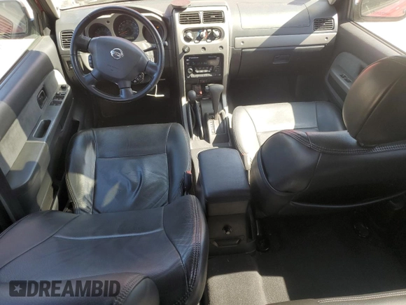 2003 Nissan Xterra SE z VIN 5N1MD28Y63C630003, wystawiony jako Copart lot #54352935 z przebiegiem 75 798 mil mil oraz Szkody całkowita. Historia ofert i sprzedaży dostępna na DreamBid. Obrazek 8.