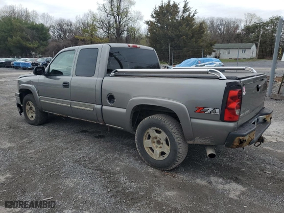 2006 Chevrolet Silverado 1500 LT1 with VIN 1GCEK19B06E249775, listed as a Copart auction lot 51620035 with 173,979 mi miles and Clean Title. Bid and sale history available at carsss.com. Image 2.