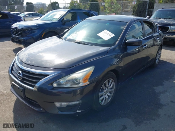 2013 Nissan Altima 2.5 SL with VIN 1N4AL3AP9DN540485, listed as a IAAI auction lot 41622206 with 125,575 mi miles. Bid and sale history available at carsss.com. Image 2.