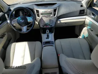 2011 Subaru Legacy Premium z VIN 4S3BMBC67B3255481, wystawiony jako Copart lot #54929305 z przebiegiem 139 216 mil mil oraz Szkoda całkowita • Salvage title. Historia ofert i sprzedaży dostępna na DreamBid. Obrazek 8.