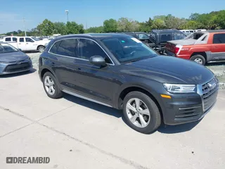 2020 Audi Q5 Premium with VIN WA1ANAFY7L2079002, listed as a IAAI auction lot 41889544 with 38,510 mi miles. Bid and sale history available at carsss.com. Image 1.