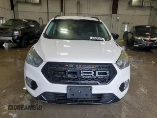 2017 Ford Escape SE with VIN 1FMCU9G94HUB58920, listed as a Copart auction lot 49580275 with 84,097 mi miles and Clean Title. Bid and sale history available at DreamBid. Image 5.