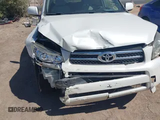 2007 Toyota RAV4 Limited with VIN JTMZD31V275047504, listed as a IAAI auction lot 42002575 with 157,906 mi miles. Bid and sale history available at carsss.com. Image 6.