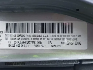 2015 Jeep Cherokee Sport с VIN 1C4PJLABXFW637626, выставлен на аукционе IAAI как лот 42448470 с пробегом 177 567 миль миль и . История ставок и продаж доступна на DreamBid. Изображение 9.