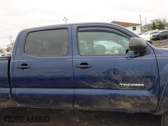 2012 Toyota Tacoma with VIN 3TMMU4FN9CM040417, listed as a IAAI auction lot 41937118 with 90,681 mi miles and . Bid and sale history available at DreamBid. Image 13.