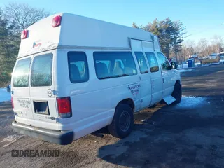 2013 Ford Econoline Cargo Commercial with VIN 1FTNS2EW7DDB11409, listed as a IAAI auction lot 41479914 with 216,048 mi miles and . Bid and sale history available at carsss.com. Image 4.