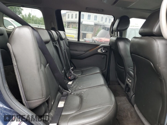 2006 Nissan Pathfinder SE z VIN 5N1AR18W66C610092, wystawiony jako Copart lot #60208105 z przebiegiem 235 876 mil mil oraz Czysty tytuł • Clean title. Historia ofert i sprzedaży dostępna na DreamBid. Obrazek 11.