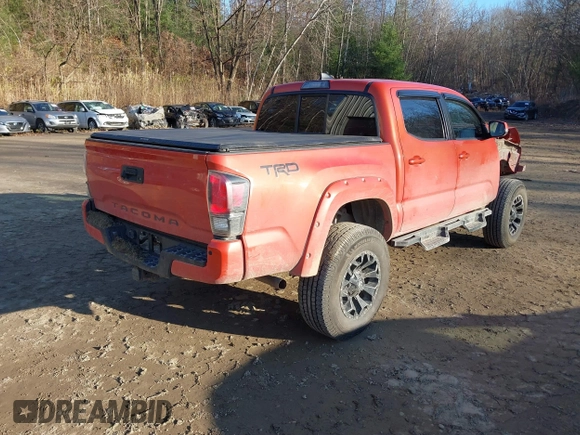 2016 Toyota Tacoma SR with VIN 3TMCZ5AN6GM009576, listed as a IAAI auction lot 40911932 with Not Provided miles and . Bid and sale history available at DreamBid. Image 4.