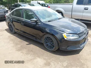 2014 Volkswagen Jetta SE с VIN 3VWD17AJ4EM298973, выставлен на аукционе IAAI как лот 42741761 с пробегом 111 771 миль миль и . История ставок и продаж доступна на DreamBid. Изображение 1.