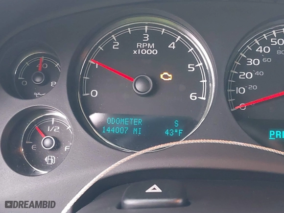 2013 Chevrolet Avalanche LS with VIN 3GNMCEE05DG364132, listed as a IAAI auction lot 41385609 with 144,007 mi miles. Bid and sale history available at carsss.com. Image 14.