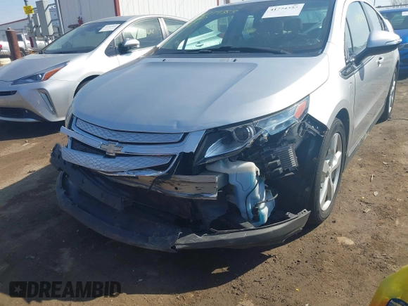 2013 Chevrolet Volt with VIN 1G1RA6E46DU103630, listed as a IAAI auction lot 41774353 with 127,097 mi miles and . Bid and sale history available at carsss.com. Image 6.