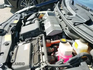 2013 Toyota Prius Two z VIN JTDKN3DU7D1674011, wystawiony jako IAAI lot #43559934 z przebiegiem 122 781 mil mil oraz . Historia ofert i sprzedaży dostępna na DreamBid. Obrazek 19.