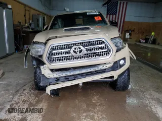 2016 Toyota Tacoma SR with VIN 3TMCZ5AN2GM035804, listed as a Copart auction lot 46422225 with 93,026 mi miles and Clean Title. Bid and sale history available at carsss.com. Image 5.