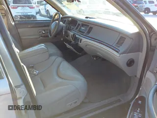 1997 Lincoln Town Car Cartier with VIN 1LNLM83W9VY661126, listed as a IAAI auction lot 41456847 with 160,710 mi miles and . Bid and sale history available at DreamBid. Image 5.