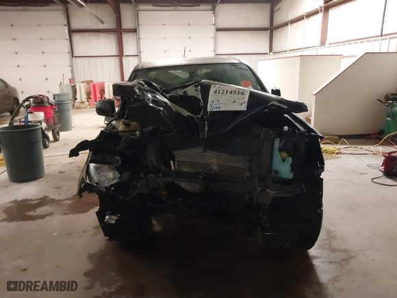 2019 Chevrolet Colorado 4WD LT with VIN 1GCGTCEN3K1119704, listed as a IAAI auction lot 41214516 with 1 mi miles. Bid and sale history available at carsss.com. Image 6.