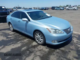 2012 Lexus ES 330 with VIN JTHBK1EG9C2475877, listed as a IAAI auction lot 42475073 with 185,672 mi miles and . Bid and sale history available at DreamBid. Image 1.