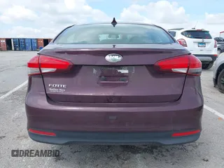 2018 Kia Forte LX with VIN 3KPFK4A70JE165286, listed as a IAAI auction lot 42128779 with 124,348 mi miles. Bid and sale history available at carsss.com. Image 16.