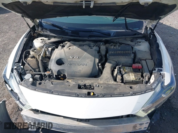 2016 Nissan Maxima SV z VIN 1N4AA6AP9GC431466, wystawiony jako IAAI lot #42007934 z przebiegiem 263 333 mil mil oraz . Historia ofert i sprzedaży dostępna na DreamBid. Obrazek 10.