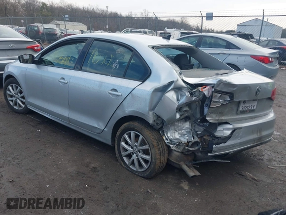 2015 Volkswagen Jetta Sedan 1.8T SE with VIN 3VWD17AJ3FM342172, listed as a IAAI auction lot 41527501 with 108,173 mi miles. Bid and sale history available at carsss.com. Image 3.