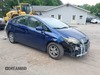 2010 Toyota Prius II z VIN JTDKN3DU6A5200443, wystawiony jako IAAI lot #42447800 z przebiegiem 262 486 mil mil oraz . Historia ofert i sprzedaży dostępna na DreamBid. Obrazek 1.