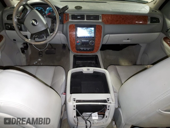 2008 Chevrolet Silverado 3500HD DRW LTZ with VIN 1GCJK33678F146002, listed as a Copart auction lot 85663514 with 231,546 mi miles and Salvage Title. Bid and sale history available at carsss.com. Image 8.