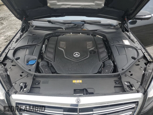 2018 Mercedes-Benz S 560 z VIN WDDUG8DB6JA373973, wystawiony jako Copart lot #58555605 z przebiegiem Nie podano mil oraz Szkoda całkowita • Salvage title. Historia ofert i sprzedaży dostępna na DreamBid. Obrazek 11.