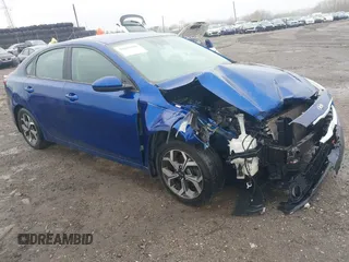 2019 Kia Forte LXS с VIN 3KPF24AD0KE049626, выставлен на аукционе IAAI как лот 42018286 с пробегом 141 619 миль миль и . История ставок и продаж доступна на DreamBid. Изображение 1.