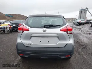 2019 Nissan Kicks S with VIN 3N1CP5CU9KL515401, listed as a IAAI auction lot 41010268 with 69,795 mi miles. Bid and sale history available at carsss.com. Image 17.