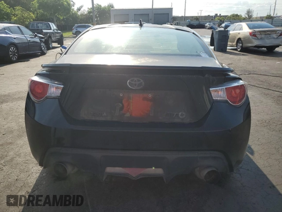 2015 Scion FR-S z VIN JF1ZNAA15F8712221, wystawiony jako Copart lot #58330515 z przebiegiem 108 646 mil mil oraz Szkoda całkowita • Salvage title. Historia ofert i sprzedaży dostępna na DreamBid. Obrazek 6.