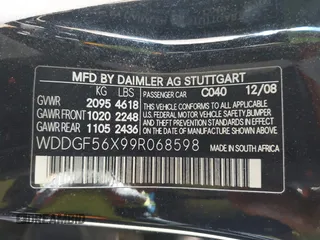 2009 Mercedes-Benz C-Class 3.5L Sport with VIN WDDGF56X99R068598, listed as a IAAI auction lot 41830790 with 92,049 mi miles. Bid and sale history available at carsss.com. Image 9.