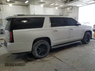 2017 GMC Yukon XL Denali with VIN 1GKS2HKJXHR172622, listed as a Copart auction lot 52425125 with 192,713 mi miles and Clean Title. Bid and sale history available at carsss.com. Image 3.