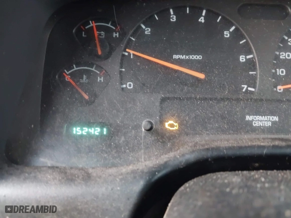 2002 Dodge Dakota SLT with VIN 1B7HL48N62S694380, listed as a IAAI auction lot 42008125 with 152,421 mi miles. Bid and sale history available at carsss.com. Image 7.