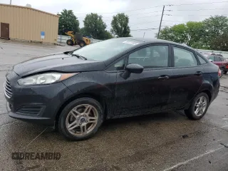 2019 Ford Fiesta SE z VIN 3FADP4BJ9KM159423, wystawiony jako Copart lot #58411865 z przebiegiem 79 787 mil mil oraz Szkoda całkowita • Salvage title. Historia ofert i sprzedaży dostępna na DreamBid. Obrazek 1.
