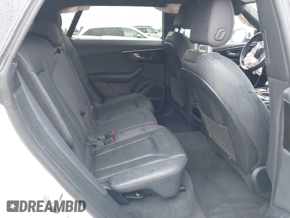 2020 Audi Q8 Premium Plus with VIN WA1EVAF1XLD001371, listed as a IAAI auction lot 41598033 with 39,744 mi miles and . Bid and sale history available at DreamBid. Image 8.