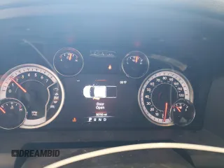 2023 Ram 1500 SLT z VIN 1C6RR7LG4PS575335, wystawiony jako Copart lot #52293125 z przebiegiem 36 750 mil mil oraz Nie do naprawy • Non repairable. Historia ofert i sprzedaży dostępna na DreamBid. Obrazek 9.